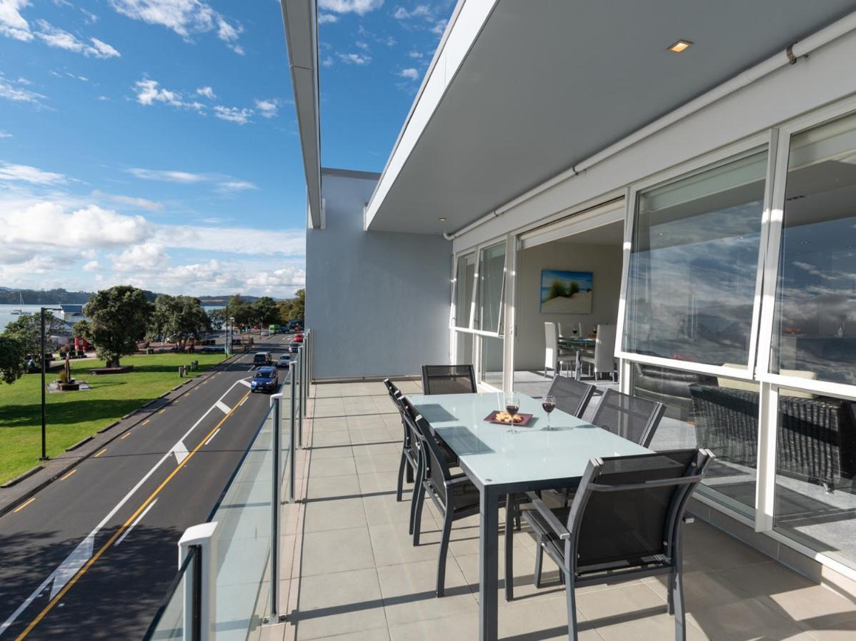 Sail Away - Waterfront Paihia Holiday Apartment Exteriör bild